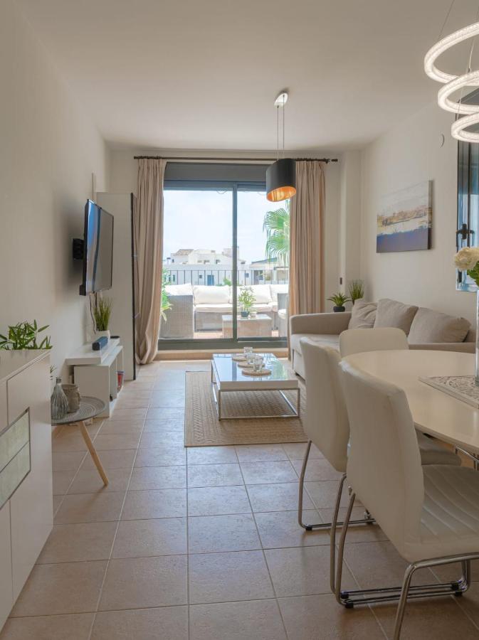 Beautiful Two Bedroom Apartment In Alamar La Cala De Mijas Kültér fotó