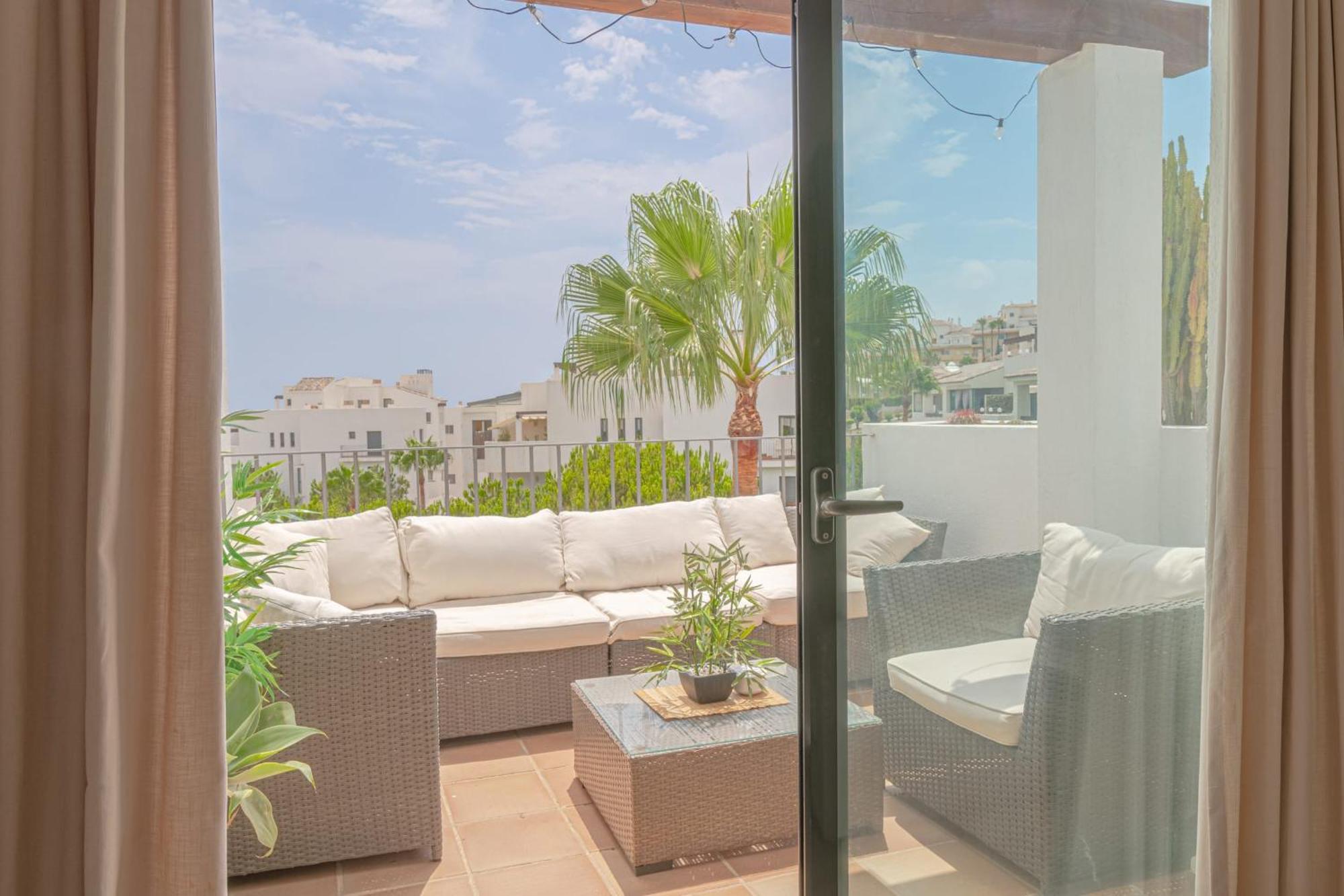 Beautiful Two Bedroom Apartment In Alamar La Cala De Mijas Kültér fotó